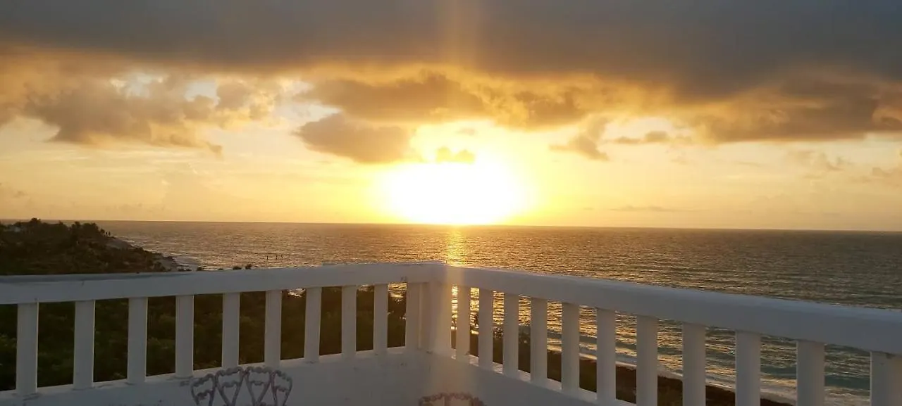 Ultima playa virgen en Cancún Isla Mujeres